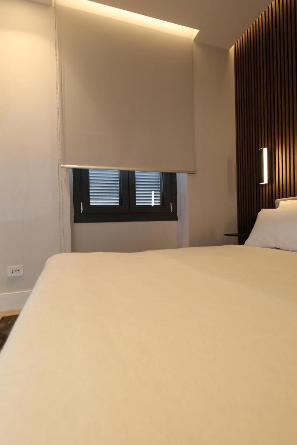 Renovated & Fully Equipped-Luxurious-2Room Fontana Suite, It Just Doesn'T Get Any Better! Olbia Exterior foto
