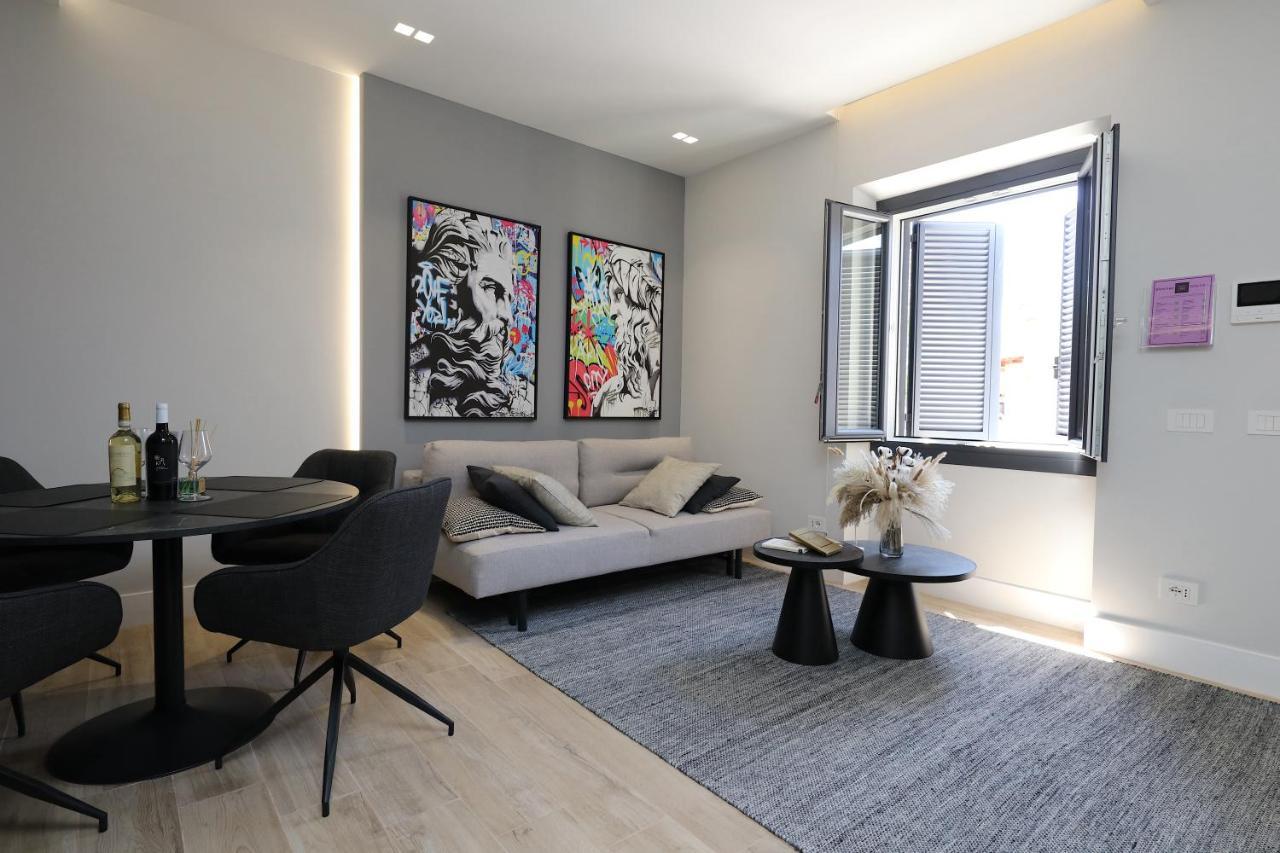 Renovated & Fully Equipped-Luxurious-2Room Fontana Suite, It Just Doesn'T Get Any Better! Olbia Exterior foto