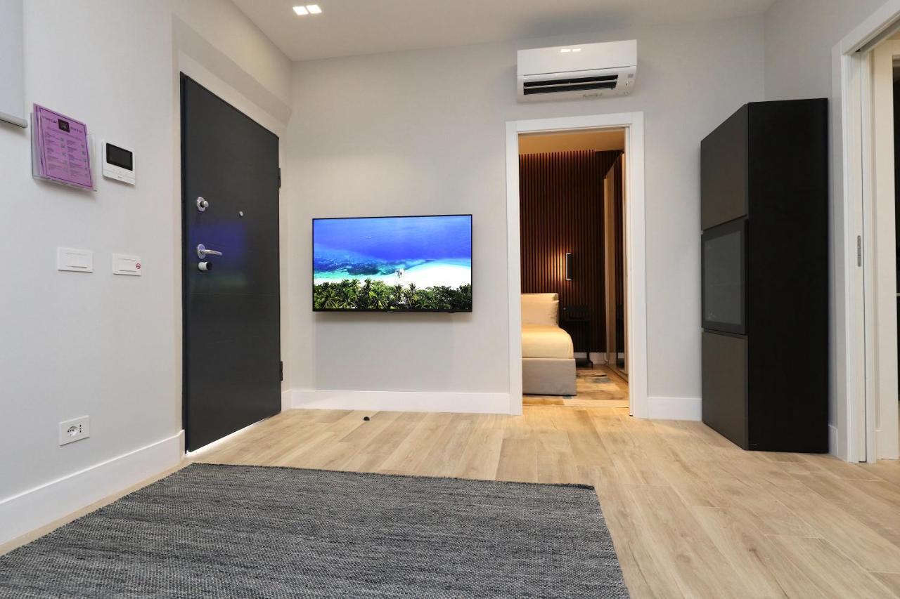 Renovated & Fully Equipped-Luxurious-2Room Fontana Suite, It Just Doesn'T Get Any Better! Olbia Exterior foto