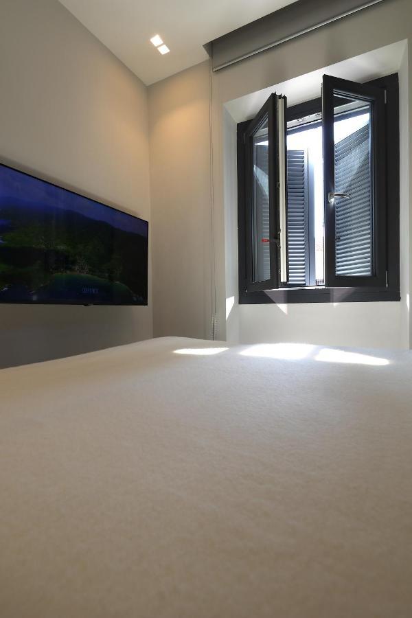 Renovated & Fully Equipped-Luxurious-2Room Fontana Suite, It Just Doesn'T Get Any Better! Olbia Exterior foto