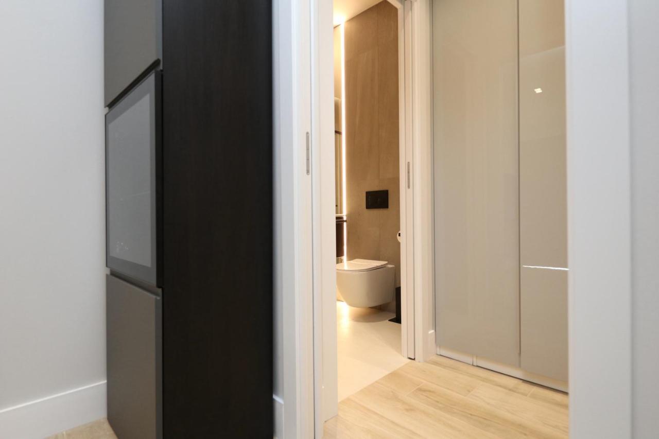 Renovated & Fully Equipped-Luxurious-2Room Fontana Suite, It Just Doesn'T Get Any Better! Olbia Exterior foto