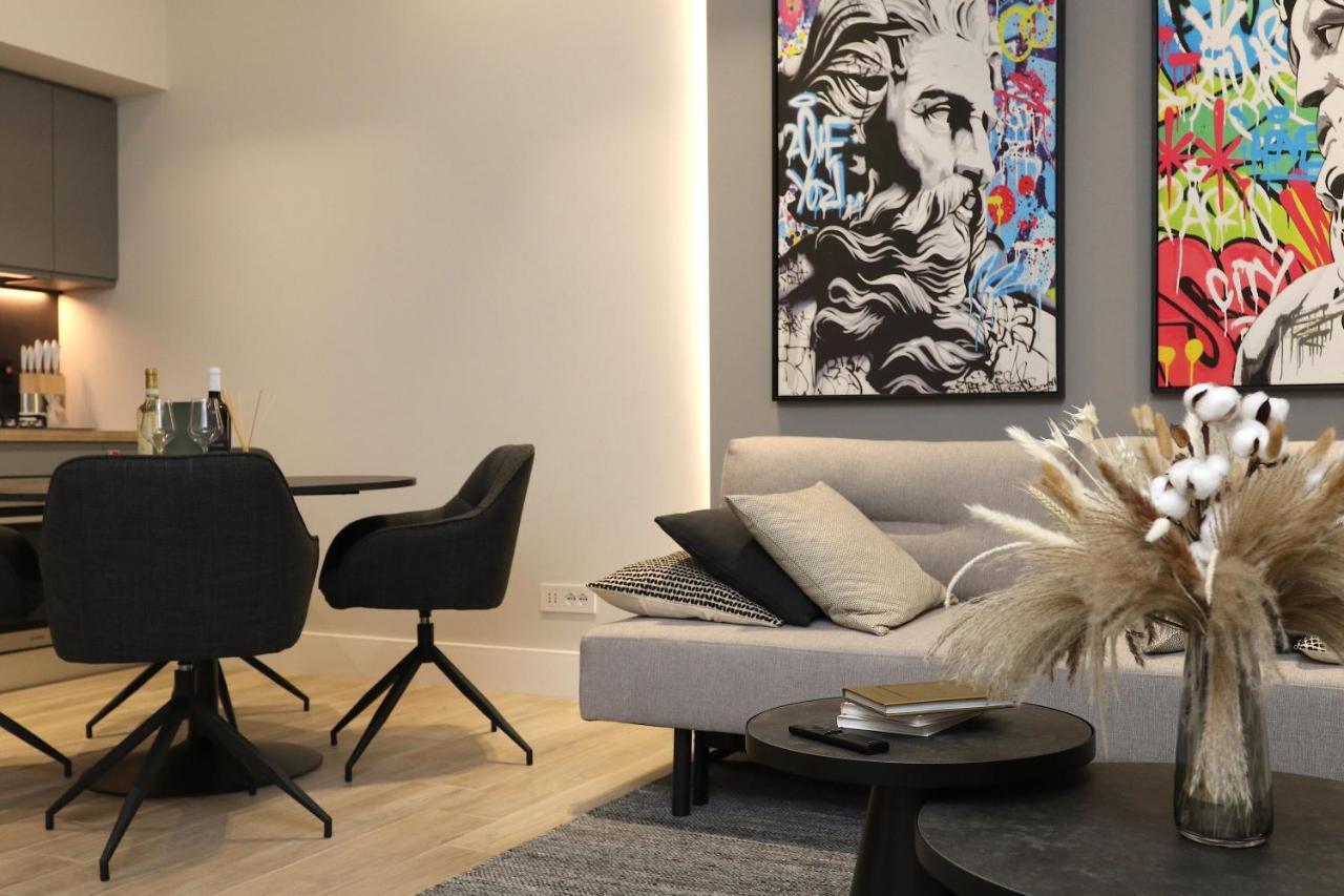 Renovated & Fully Equipped-Luxurious-2Room Fontana Suite, It Just Doesn'T Get Any Better! Olbia Exterior foto